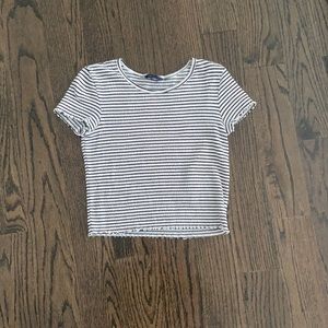 Striped cropped slim fit t shirt
